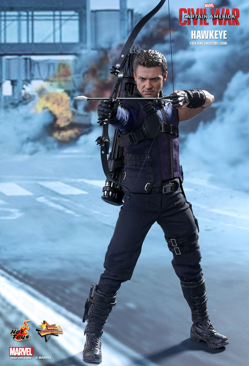 Illustration for article titled Hawkeye Isn't Even the Coolest Part of This Hawkeye Action Figure